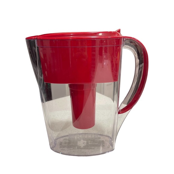 Brita Water Filtration Pitcher Red Modelo OB21/OB03 Gently used - Picture 1 of 13